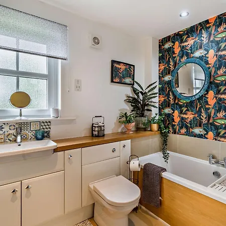 4 Bed In Hayton Sz119 Holiday home *